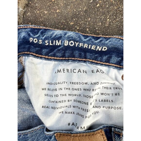American Eagle high rise 90s slim boyfriend ripped jeans size 4x29 - Picture 3 of 4